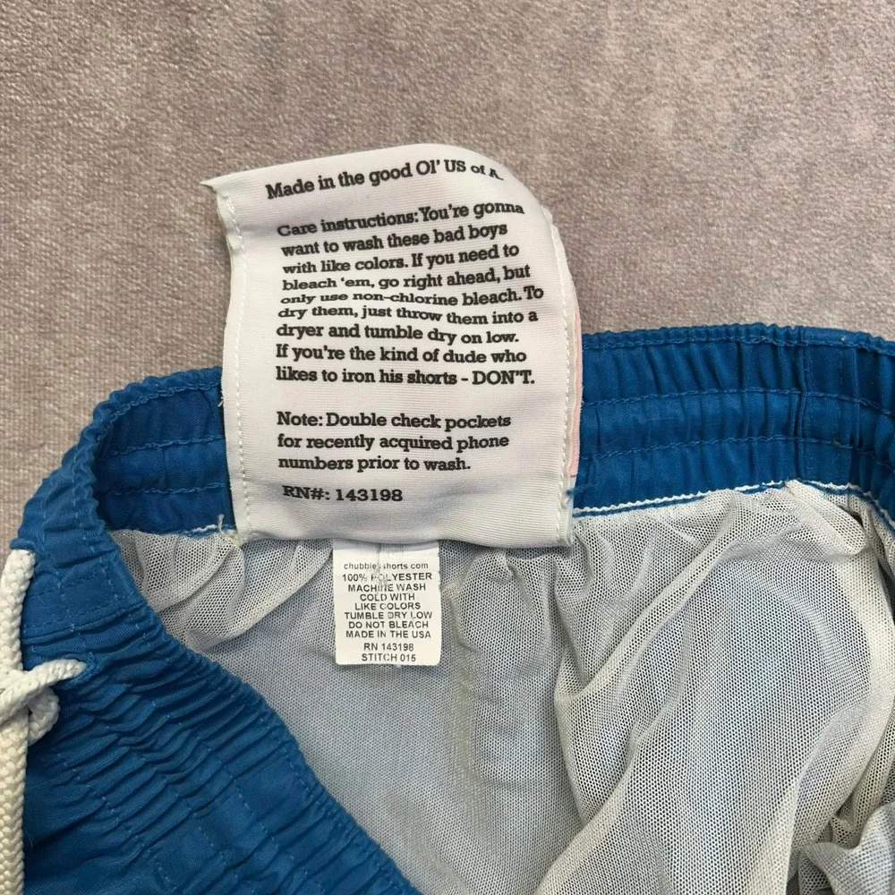 Chubbies Mens Size Large Blue Red Colorblock Swim Trunks USA Drawstring